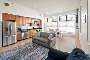 1 Garden St in Boston, MA - Building Photo