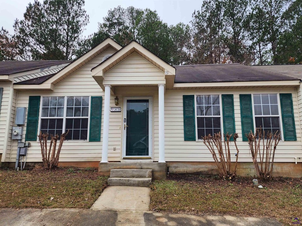 89 Hamilton Woods Dr in Warner Robins, GA - Building Photo