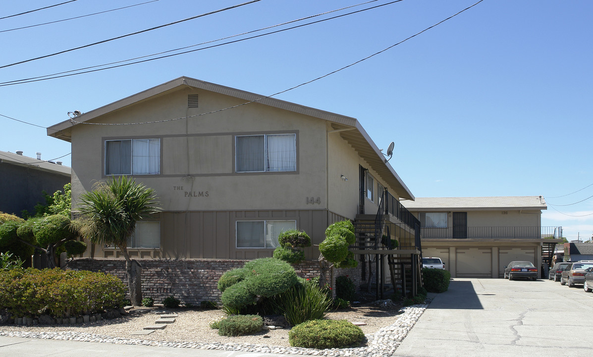 Rodeo Commons Apartments in Rodeo, CA - Building Photo