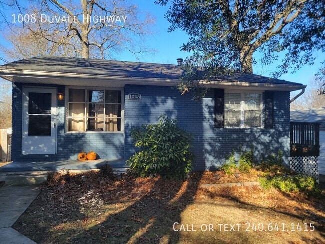 property at 1008 Duvall Hwy