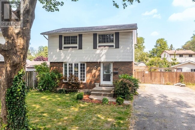 property at 3536 Wolfe Ct
