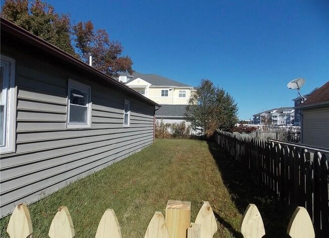 3824 Shooting Star Dr in Virginia Beach, VA - Building Photo - Building Photo