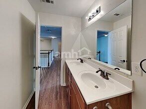 657 Pemberton Dr in Lebanon, TN - Building Photo - Building Photo