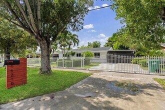 15210 SW 304th St in Homestead, FL - Building Photo - Building Photo
