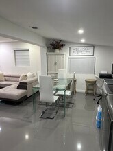 1212 E River Dr in Margate, FL - Building Photo - Building Photo