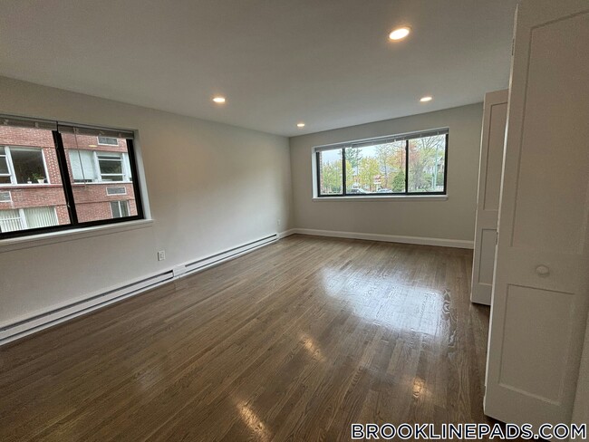property at 320 Hammond Pond Pkwy