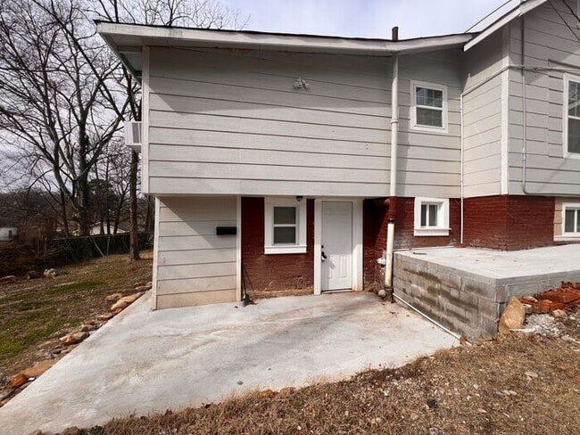 1215 W 22nd St in Little Rock, AR - Building Photo - Building Photo