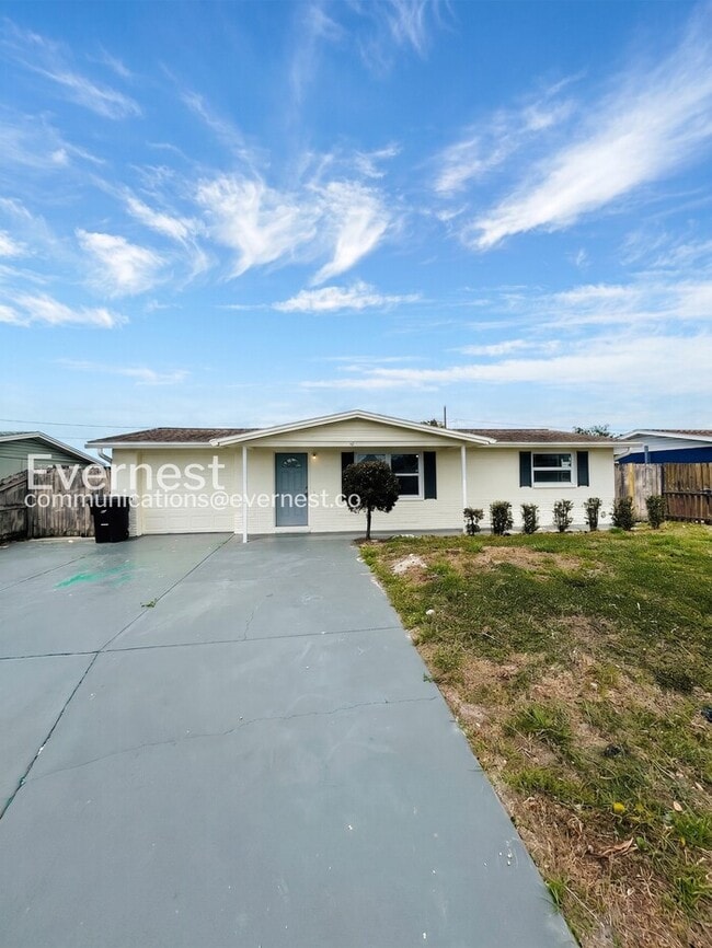 property at 3749 Beechwood Dr