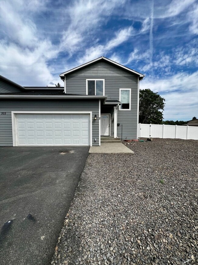 property at 703 N 29th Ave