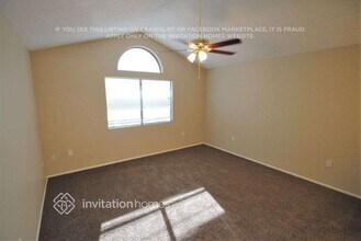 1541 E Laurel Ave in Gilbert, AZ - Building Photo - Building Photo