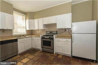 31 E Barney St in Baltimore, MD - Building Photo - Building Photo