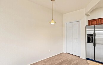 5500 N Valley View Rd in Tucson, AZ - Building Photo - Building Photo