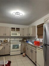 7027 Paul Revere Terrace in New Port Richey, FL - Building Photo - Building Photo