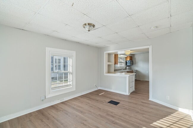 property at 1869 Beech St SE