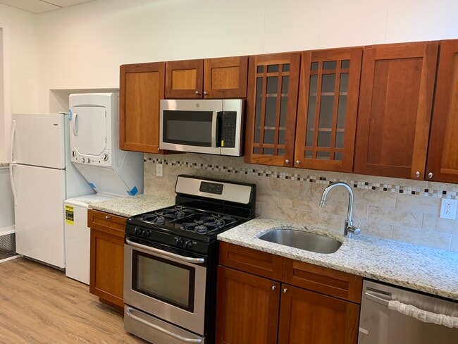 property at 475 Monmouth St