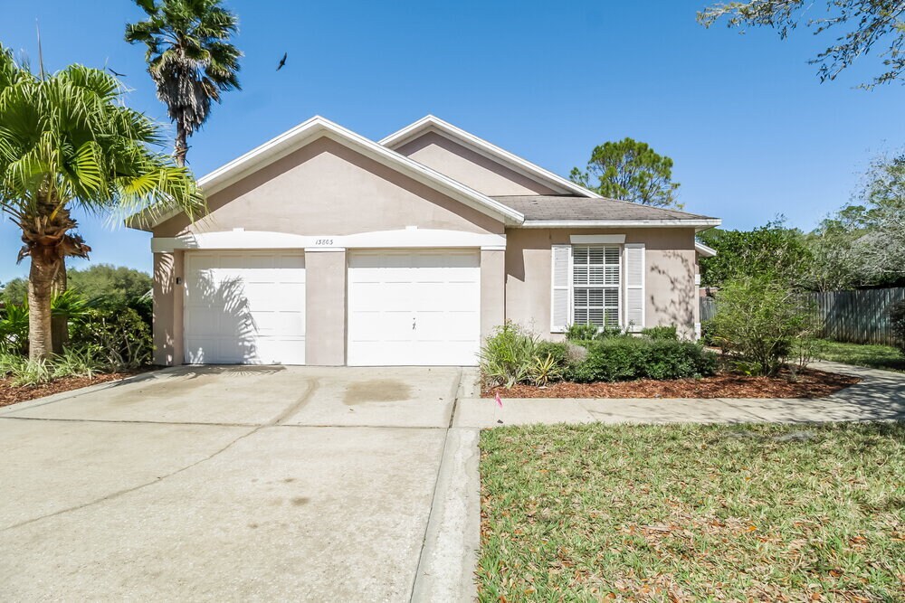 13803 Riverpath Grove Dr in Orlando, FL - Building Photo