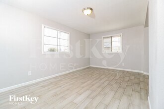 2735 W Royal Palm Rd in Phoenix, AZ - Building Photo - Building Photo