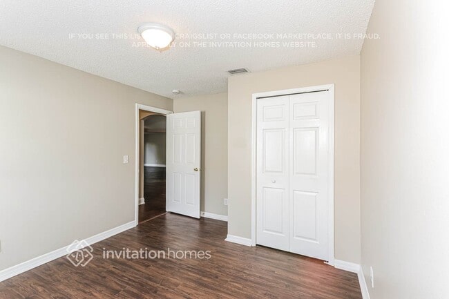 property at 2257 Deercroft Dr
