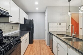 1058 Mansfield Ct in Norcross, GA - Building Photo - Building Photo
