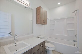 5312 Vision St in Rio Grande City, TX - Building Photo - Building Photo