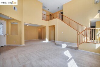 5127 Plumwood Way in Antioch, CA - Building Photo - Building Photo