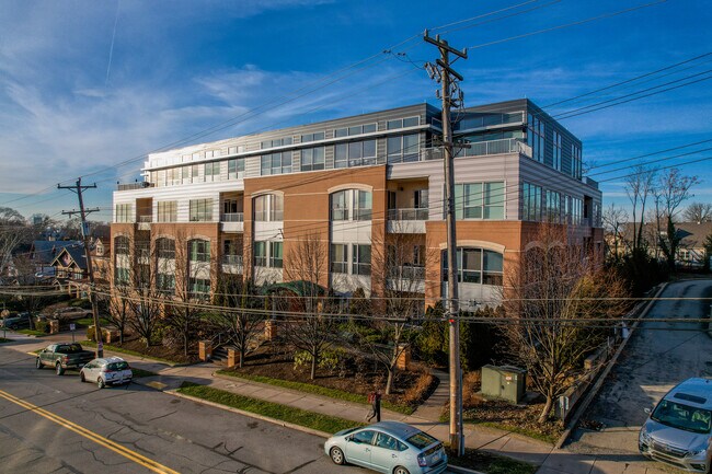 5859 Beacon St in Pittsburgh, PA - Building Photo - Building Photo