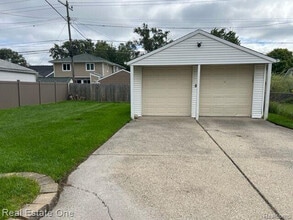1828 Thomas Ave in Berkley, MI - Building Photo - Building Photo