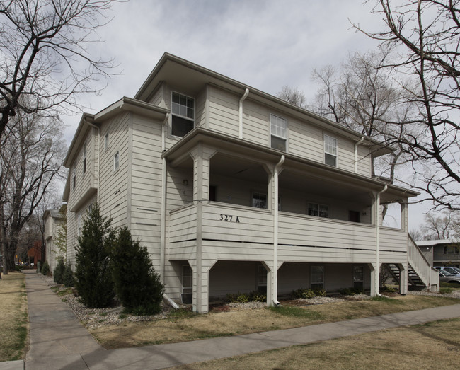 327 Remington St in Fort Collins, CO - Foto de edificio - Building Photo