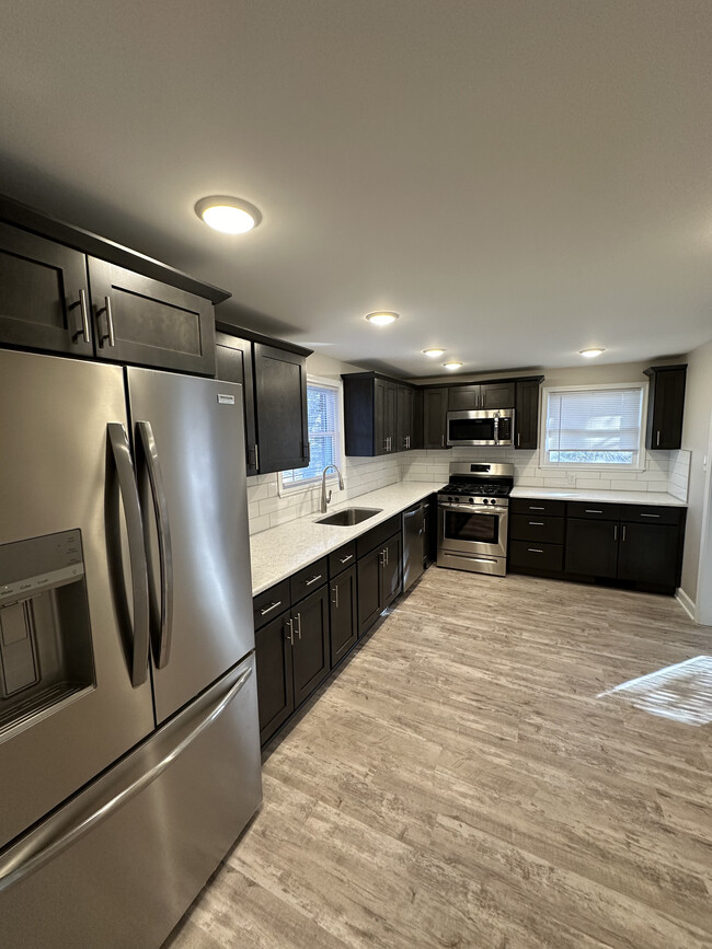 1 Laura Ln, Unit 6 in Buffalo, NY - Building Photo - Building Photo