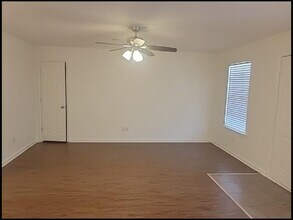 10800 Frenchmen Loop in North Little Rock, AR - Foto de edificio - Building Photo