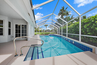 274 Crane Point N in Jupiter, FL - Building Photo - Building Photo