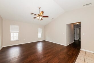 821 McArthur Ave in Sarasota, FL - Building Photo - Building Photo