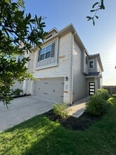 5218 Pr Ter Ln in Fulshear, TX - Building Photo - Building Photo