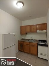 4857 N Damen Ave, Unit #4851-103 in Chicago, IL - Foto de edificio - Building Photo