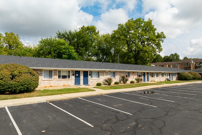 Hunter Ridge Apartments in Plainfield, IN - Foto de edificio - Building Photo