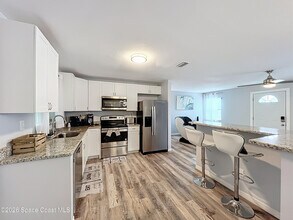 760 Becker Ave NE in Palm Bay, FL - Building Photo - Building Photo