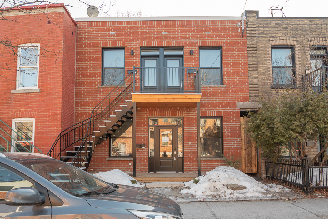 5210 De Lanaudière Rue in Montréal, QC - Building Photo