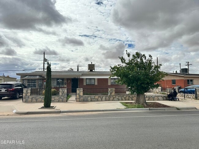 property at 10312 Rushing Rd