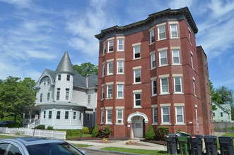 16 Sheldon St in Springfield, MA - Foto de edificio - Building Photo