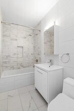 131 5th Ave in Brooklyn, NY - Building Photo - Building Photo