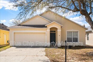 115 Sahalli Ct in Davenport, FL - Building Photo