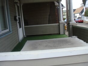 1298 Pennsylvania Ave in Monaca, PA - Building Photo - Building Photo