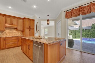 2931 Twin Oaks Way in Wellington, FL - Building Photo - Building Photo