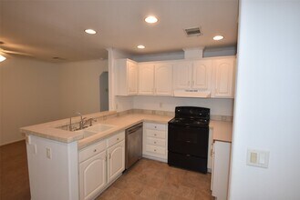 10010 Sugarvine Ln in Tomball, TX - Building Photo - Building Photo