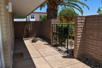 7603 E Minnezona Ave in Scottsdale, AZ - Building Photo - Building Photo