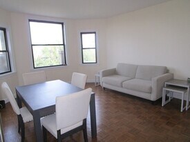390 Commonwealth Ave, Unit 709 in Boston, MA - Building Photo