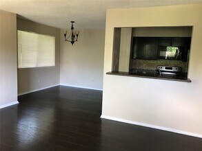 12029 Greenwood Forest Dr in Houston, TX - Building Photo - Building Photo