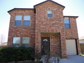 115 Karrie Dr in Kyle, TX - Building Photo