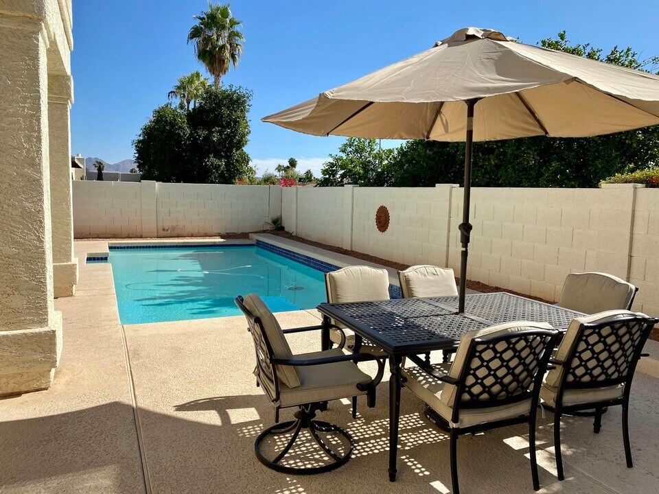 6713 E Kelton Ln in Scottsdale, AZ - Building Photo