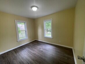 209 Burdock St in Lebanon, TN - Foto de edificio - Building Photo